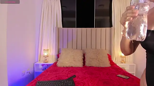 Snapshot of Aliison_Smith chatting on 15, 3, 2026 Aliison Smith online show from 15, 3, 2026