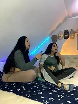 Scarlett Jazmin online show from 8, 10, 2025