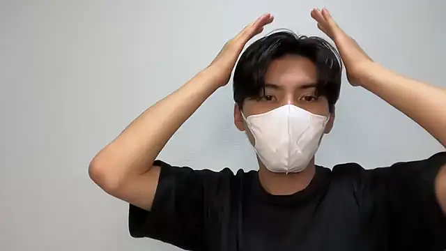 Snapshot of Lio_kun chatting on 26, 9, 2025 Lio kun online show from 26, 9, 2025