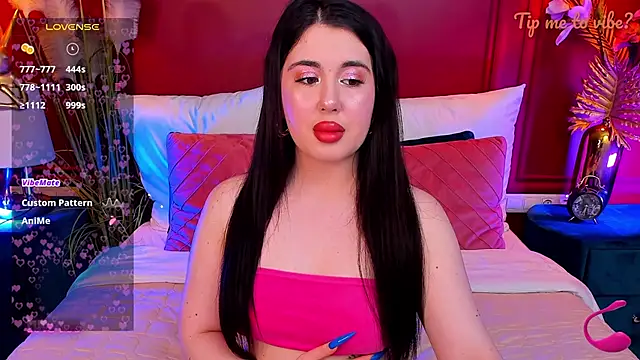 Snapshot of Mayzzie chatting on 2, 4, 2026 Mayzzie online show from 2, 4, 2026