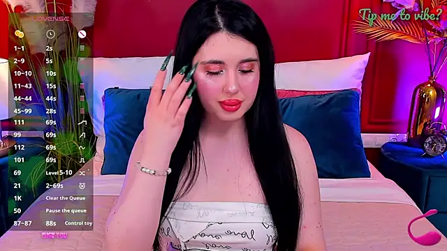 Mayzzie online show from 2, 5, 2026