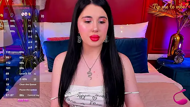 Mayzzie online show from 8, 5, 2026