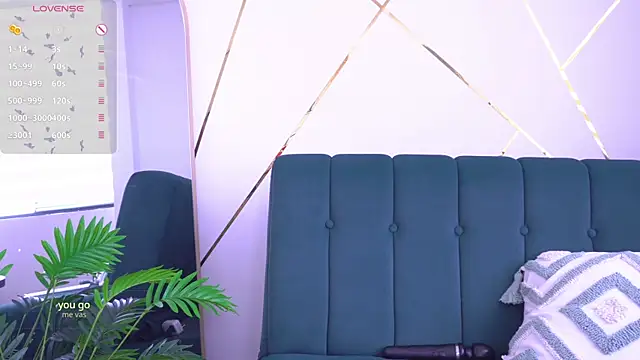 Snapshot of b3llaspringg chatting on 26, 9, 2025 b3llaspringg online show from 26, 9, 2025