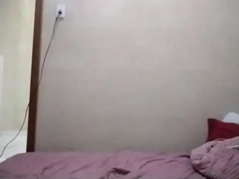 Luci foxx online show from 3, 2, 2026