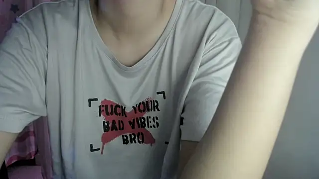 Snapshot of IvyLayla_ chatting on 20, 12, 2024 IvyLayla online show from 20, 12, 2024