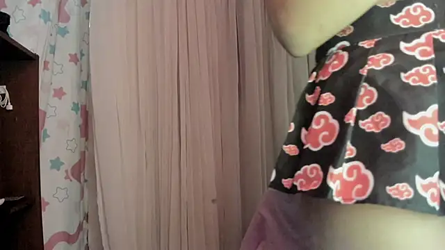 Snapshot of IvyLayla_ chatting on 29, 12, 2024 IvyLayla online show from 29, 12, 2024