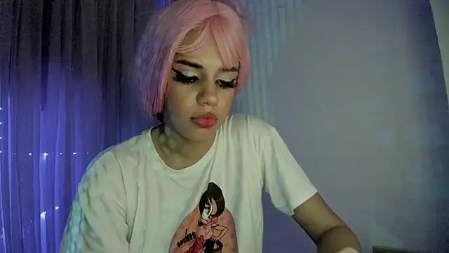 Snapshot of IvyLayla_ chatting on 26, 1, 2025 IvyLayla online show from 26, 1, 2025