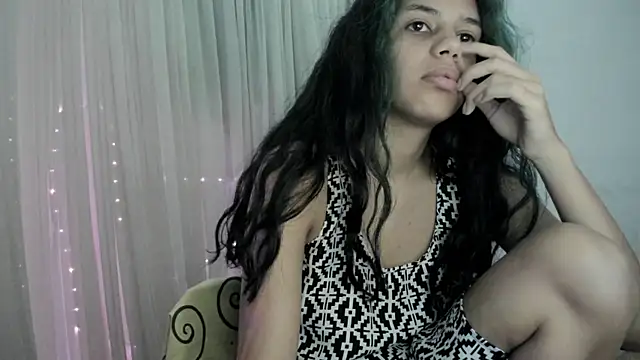 Snapshot of IvyLayla_ chatting on 20, 2, 2025 IvyLayla online show from 20, 2, 2025