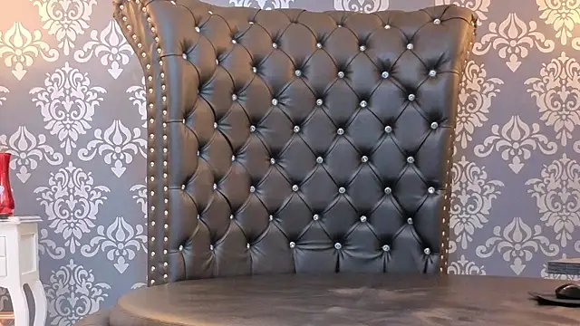 Selenecollins online show from 17, 9, 2025