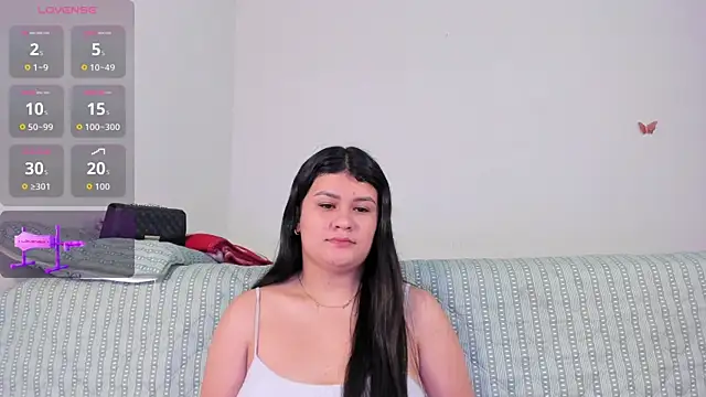 Snapshot of Elalove_ chatting on 1, 4, 2026 Elalove online show from 1, 4, 2026