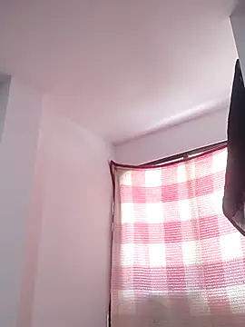  Prinscarlet  online show from 18, 10, 2025