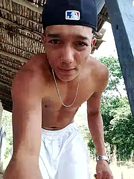 tayson  online show from 22, 6, 2026