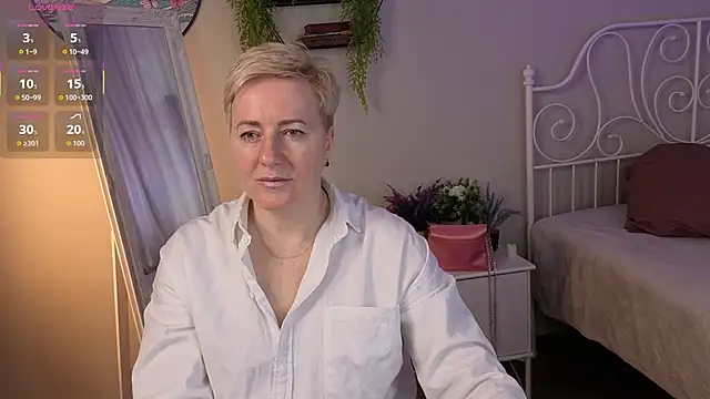 Nika Smit online show from 7, 5, 2026