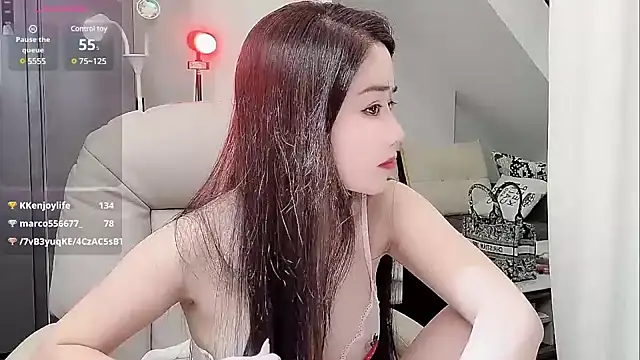 yoyo520- online show from 22, 2, 2025