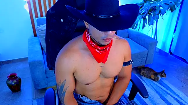 Snapshot of estebandelouis chatting on 31, 5, 2026 estebandelouis online show from 31, 5, 2026