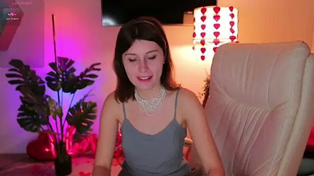 Hailey Green online show from 14, 2, 2025