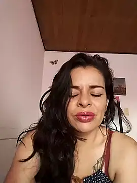 NATHALIA-28  online show from 2, 1, 2025