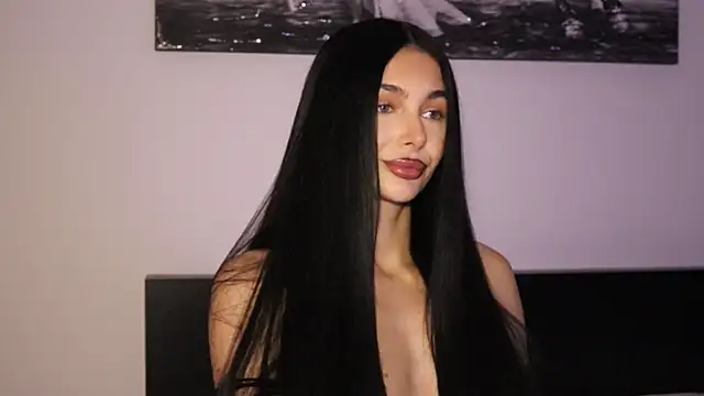 IvyKaelani online show from 17, 10, 2025