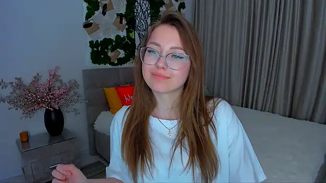 Snapshot of SereneFlame chatting on 17, 3, 2025 SereneFlame online show from 17, 3, 2025