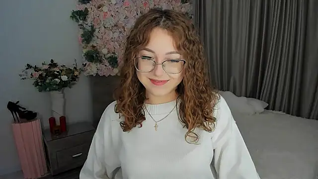 Snapshot of SereneFlame chatting on 25, 9, 2025 SereneFlame online show from 25, 9, 2025