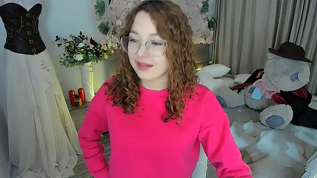 Snapshot of SereneFlame chatting on 5, 11, 2025 SereneFlame online show from 5, 11, 2025