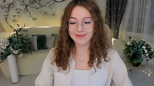 Snapshot of SereneFlame chatting on 28, 11, 2025 SereneFlame online show from 28, 11, 2025