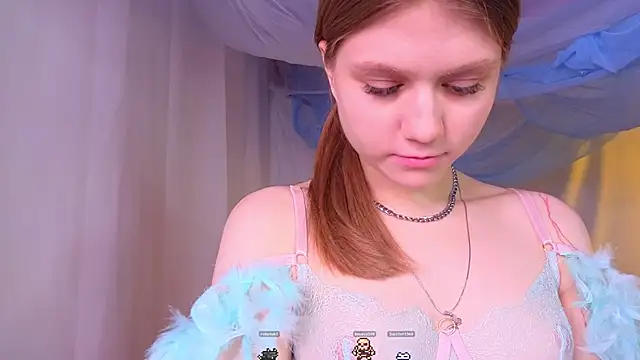 Snapshot of AlisiaSpinnet_ chatting on 20, 12, 2024 AlisiaSpinnet online show from 20, 12, 2024