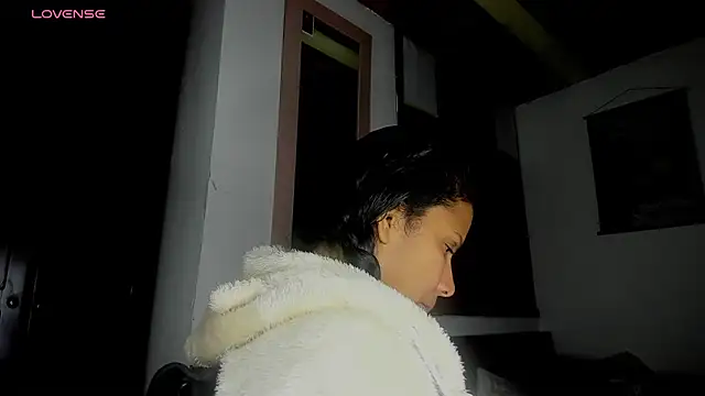 Nenita Hot  online show from 1, 10, 2025