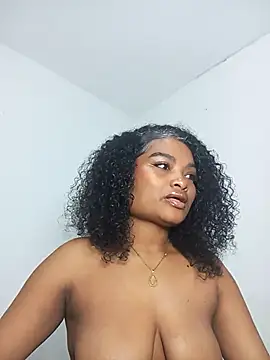 Snapshot of gianna_smith chatting on 13, 2, 2026 gianna smith online show from 13, 2, 2026