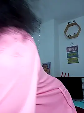 Snapshot of gianna_smith chatting on 21, 3, 2026 gianna smith online show from 21, 3, 2026