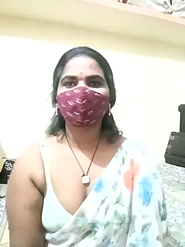 Snapshot of anitha906 chatting on 17, 12, 2024 anitha906 online show from 17, 12, 2024
