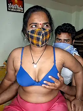 Snapshot of anitha906 chatting on 1, 2, 2025 anitha906 online show from 1, 2, 2025