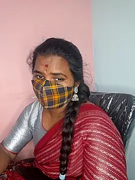 Snapshot of anitha906 chatting on 4, 10, 2025 anitha906 online show from 4, 10, 2025