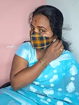 Snapshot of anitha906 chatting on 7, 10, 2025 anitha906 online show from 7, 10, 2025