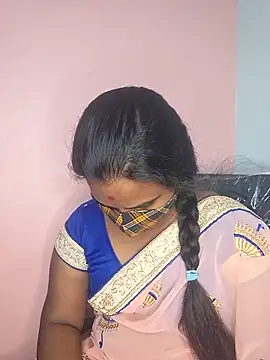 Snapshot of anitha906 chatting on 9, 10, 2025 anitha906 online show from 9, 10, 2025