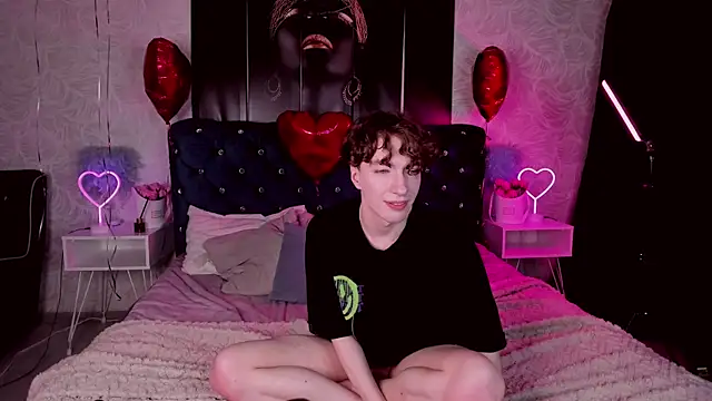 TrevorBenson online show from 10, 2, 2025