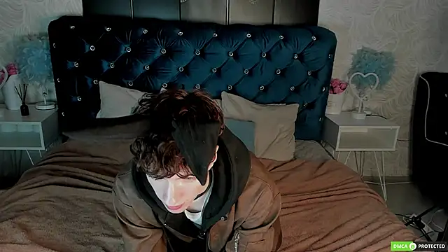 TrevorBenson online show from 12, 9, 2025