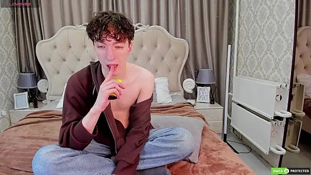 TrevorBenson online show from 28, 9, 2025