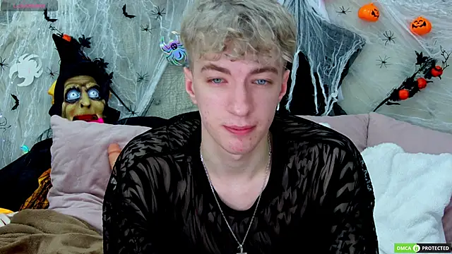 TrevorBenson online show from 25, 10, 2025