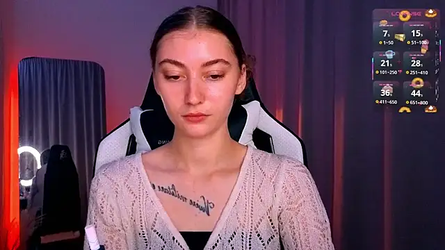 lady curls online show from 14, 10, 2025