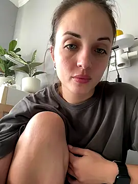 AmiLavs online show from 22, 11, 2025