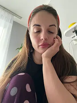 Snapshot of AmiLavs chatting on 23, 2, 2026 AmiLavs online show from 23, 2, 2026