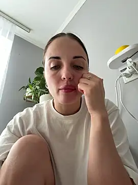 Snapshot of AmiLavs chatting on 2, 3, 2026 AmiLavs online show from 2, 3, 2026