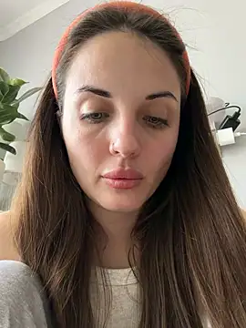 Snapshot of AmiLavs chatting on 12, 3, 2026 AmiLavs online show from 12, 3, 2026