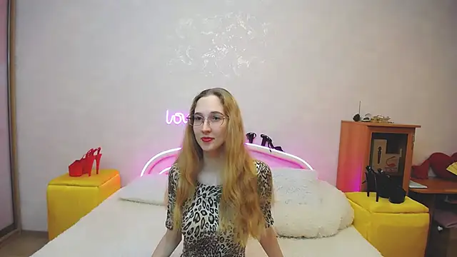 KlaryBrait online show from 7, 3, 2025