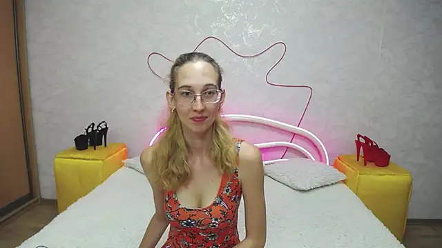 KlaryBrait online show from 21, 9, 2025