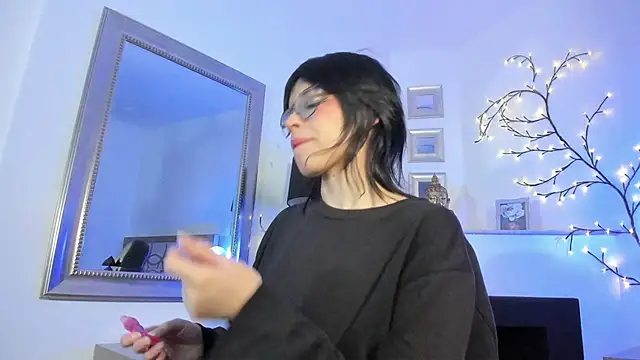 NattashaHotson online show from 13, 12, 2024