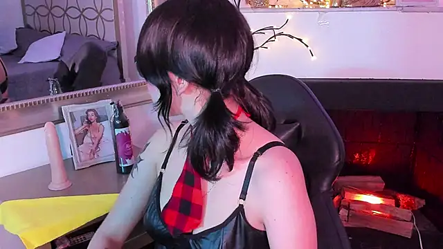 NattashaHotson online show from 16, 1, 2025