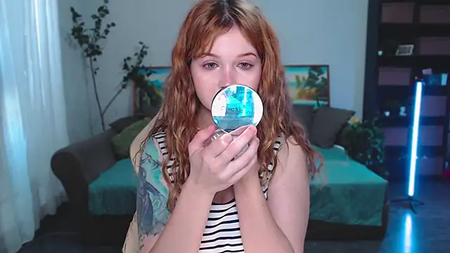 Snapshot of SYKE chatting on 16, 10, 2025 SYKE online show from 16, 10, 2025