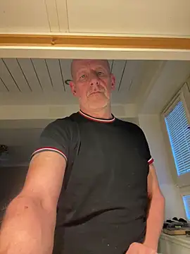 malematureisbest online show from 14, 12, 2025